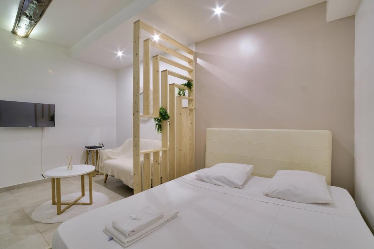 Superb Flat Near The Beach In Антиб Екстериор снимка